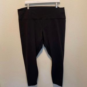 Wunder Under High-Rise Tight 25" *Luxtreme*
Size 20-Black